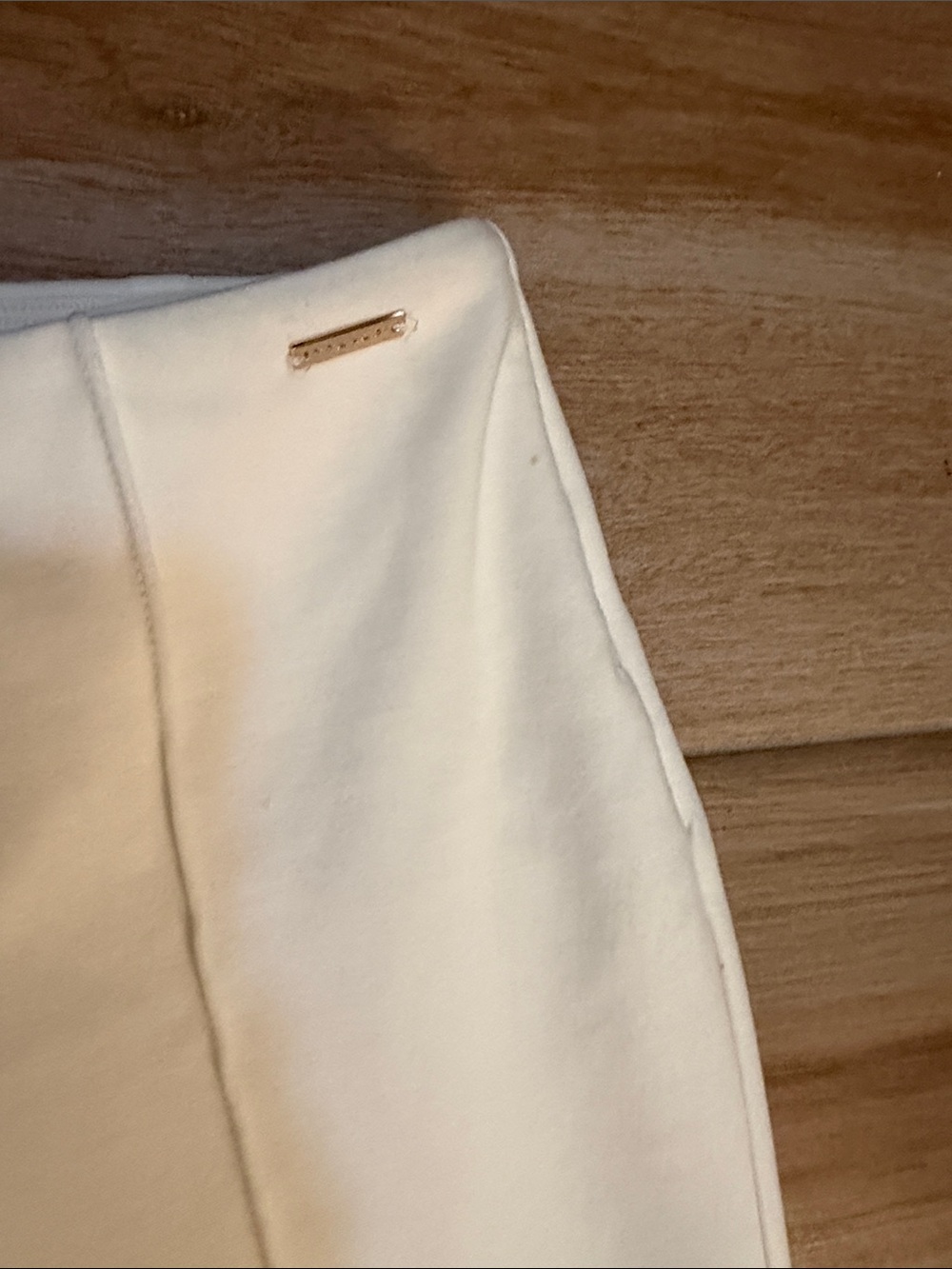 Tahari Off-White Boot-Cut Flare Pants stretch with built in tummy control! - Picture 4 of 12